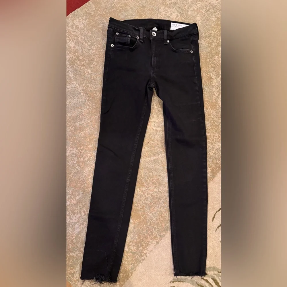 rag & bone Ankle Skinny Jeans Women’s 27 Black Raw Hem Stretch Denim
